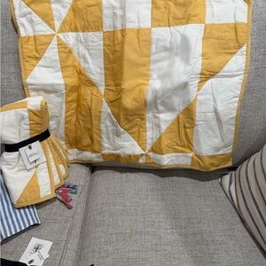 Target Geometric Yellow and White Pillow
